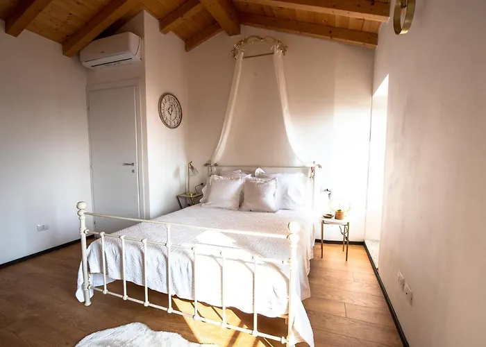 Lora Luxury Villa , With Lake View Ossuccio