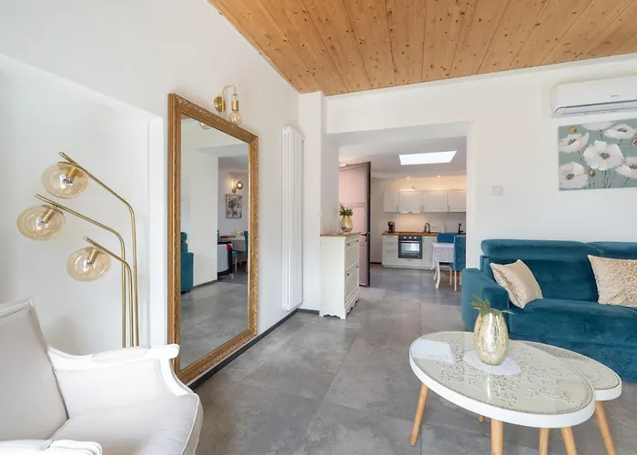 Villa Lora Luxury Villa , With Lake View Ossuccio