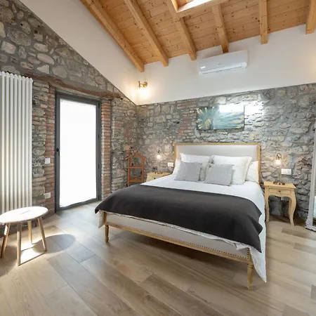 Lora Luxury , With View Villa *