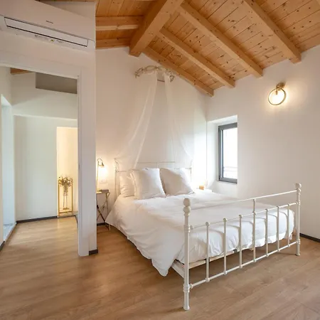 Lora Luxury , With View * Ossuccio