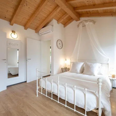 Villa Lora Luxury , With View *